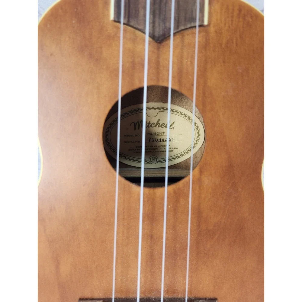 Mitchell MU40NT Concert Ukulele Natural Musical Instrument